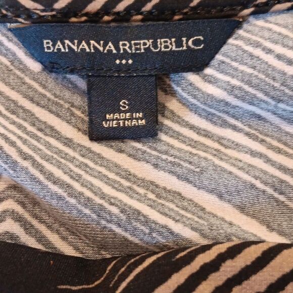 Banana Republic Soft Knit Dress - Picture 8 of 11